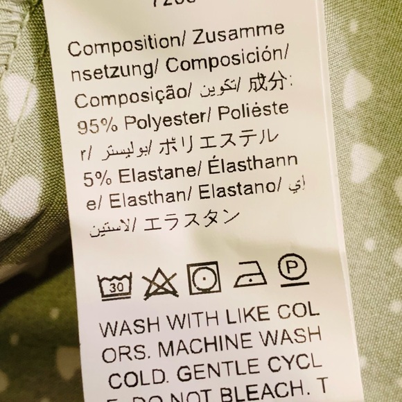 Gomorn size Medium Dress Green with white Hearts Flutter Sleeves - Picture 4 of 8